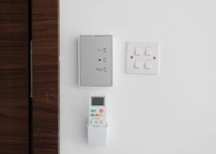 F5 2, Private Two Single Beds Shared Bathroom In Shared Flat * Msida